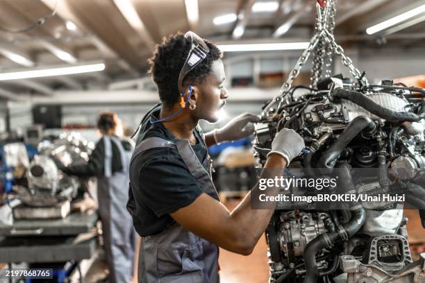 Split Single Engine 100 Split Single Engine Stock Photos, High-Res Pictures, and Images ...