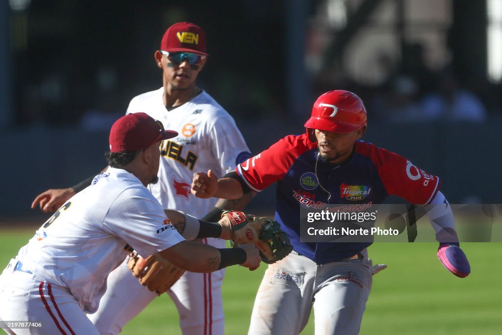 Dominican Republic v Venezuela - Serie Del Caribe 2025