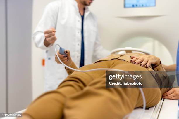 Progressive Scan Process 451 Progressive Care Nurse Stock Photos, High-Res Pictures, and Images ...