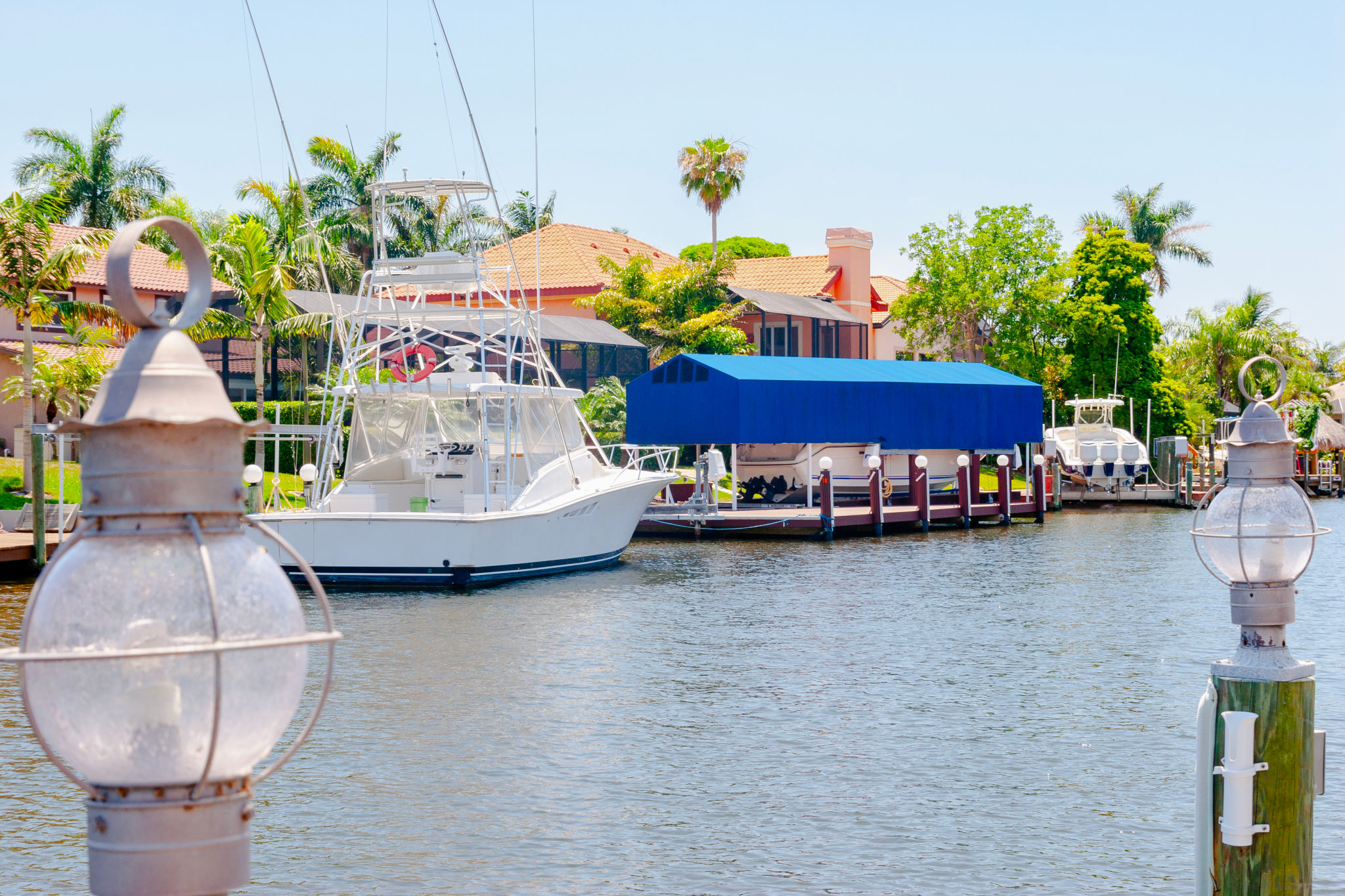 cape coral market