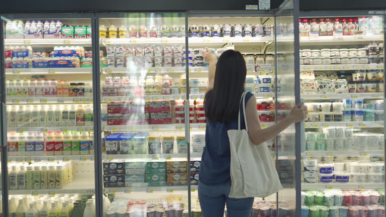 https://media.gettyimages.com/id/2198293478/video/rear-view-of-young-woman-shopping-groceries-products-from-refrigerated-section-in-supermarket.jpg?b=1&s=640x640&k=20&c=j2FKvThR_Bjh4BGgyCY-xThB59L-MJHiiem18EWCgkw=