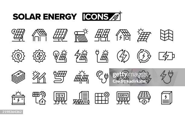 solarenergie-linie icon-set. gruppe von objekten. batterie, solar, panel, grüne energie, erneuerbare energie. - solaranlage stock-grafiken, -clipart, -cartoons und -symbole
