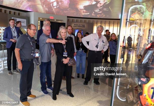 Linda Ricky Rudd 99 Linda Rudd Stock Photos, High-Res Pictures, and Images - Getty Images