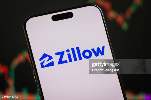 🌍STOCK REPORT: **Zillow: Dalla Tempesta alla Possibile Ripresa - Cosa Aspettarsi nel Mercato Immobiliare Post-Pandemia**