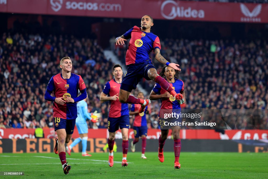 Sevilla FC v FC Barcelona - La Liga EA Sports