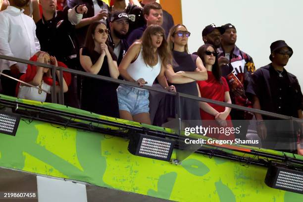 Ashley Avignone, Alana Haim, Ross Travis, Taylor Swift, Este Haim, and Danielle Haim attend Super Bowl LIX at Caesars Superdome on February 09, 2025...