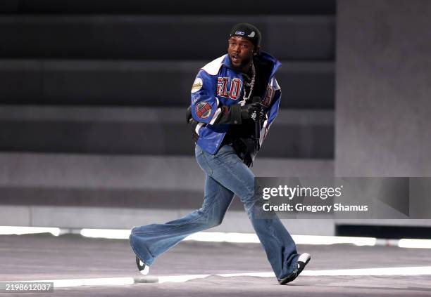 Kendrick Lamar performs onstage during Apple Music Super Bowl LIX Halftime Show at Caesars Superdome on February 09, 2025 in New Orleans, Louisiana.