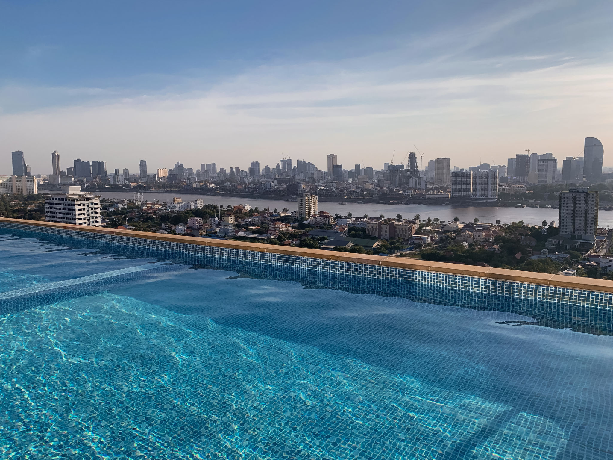 luxury hotel Phnom Penh