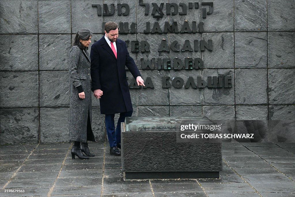 GERMANY-US-POLITICS-DIPLOMACY-WWII-HISTORY