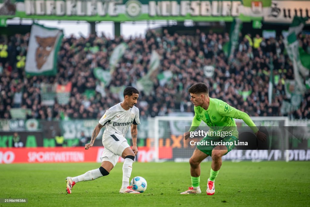 VfL Wolfsburg v Bayer 04 Leverkusen - Bundesliga
