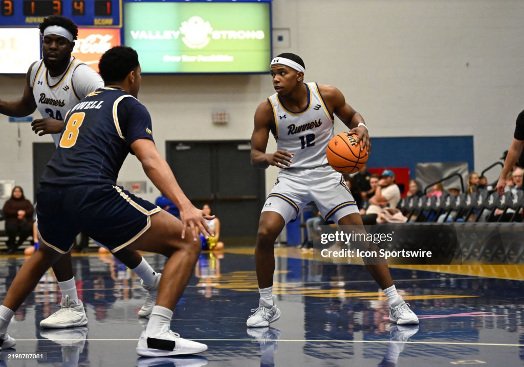 COLLEGE BASKETBALL: FEB 13 UCSD at Cal State Bakersfield