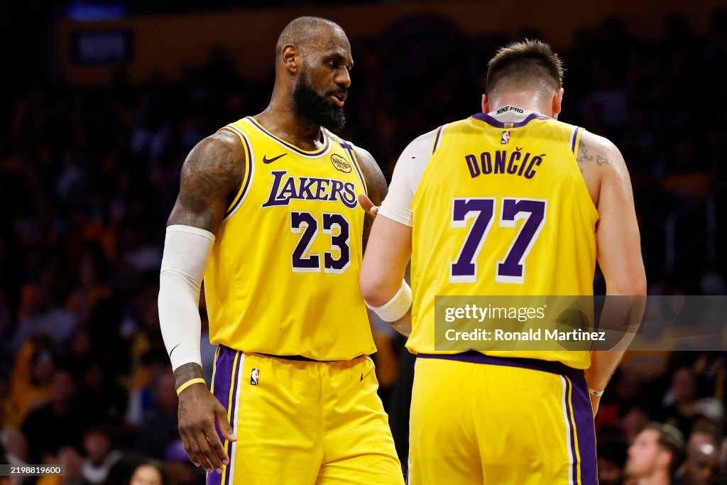 Utah Jazz v Los Angeles Lakers