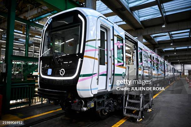 Mf19 Ratp 4,720 The Ratp Photos & High Res Pictures - Getty Images