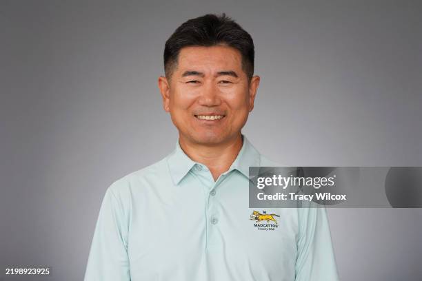 Yang current official PGA TOUR headshot.