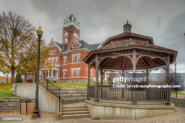 gazebo by perry county courthouse - small town america stock pictures, royalty-free photos & images