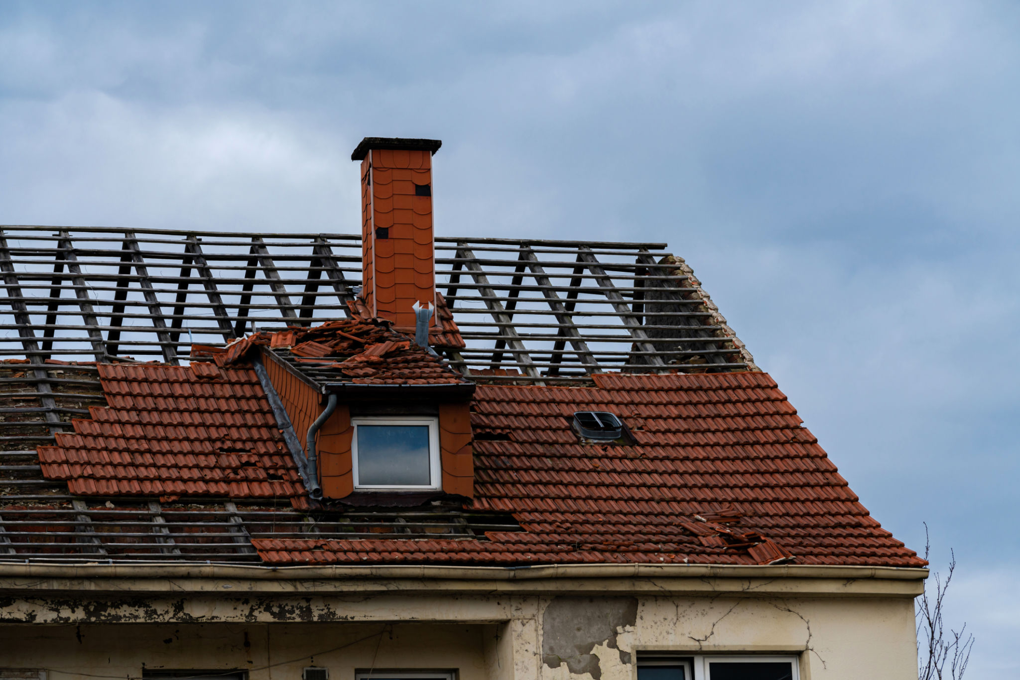 damaged chimney