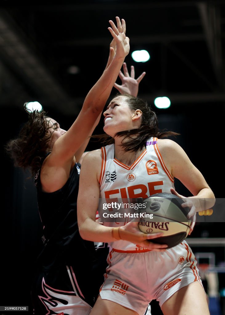 WNBL Rd 15 - Sydney v Townsville