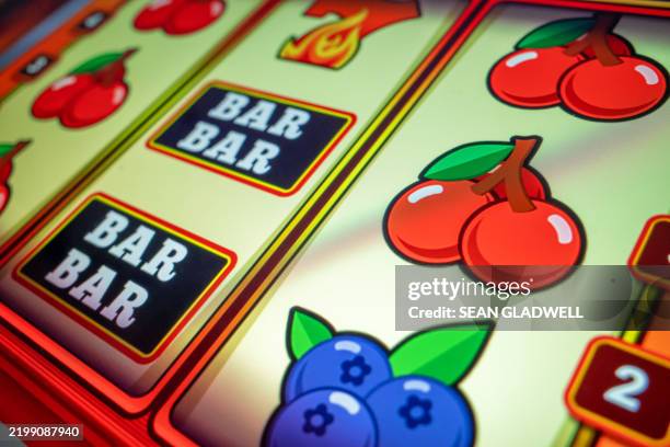 slots - machinery stock pictures, royalty-free photos & images