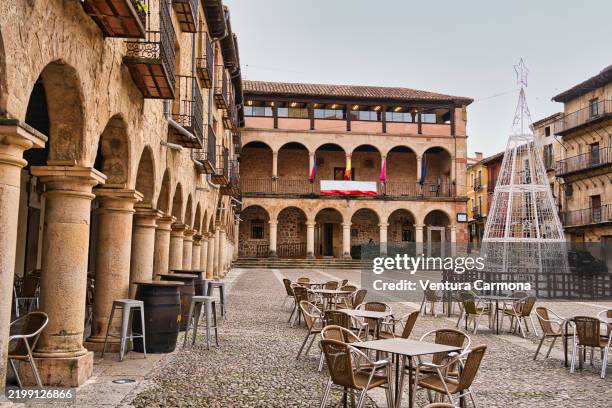 plaza mayor of sigüenza, spain - city of ventura historic landmarks and districts stock pictures, royalty-free photos & images