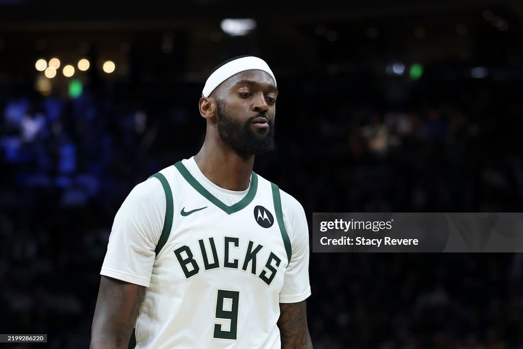 Golden State Warriors v Milwaukee Bucks