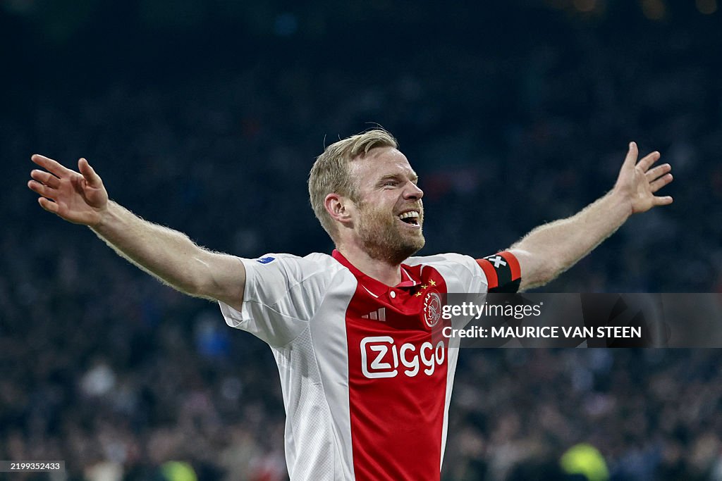 FBL-NED-EREDIVISIE-AJAX-HERACLES