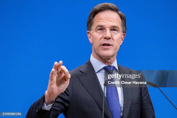 Mark Rutte Press Conference 26,185 Mark Rutte Photos Stock Photos, High-Res Pictures, and Images ...