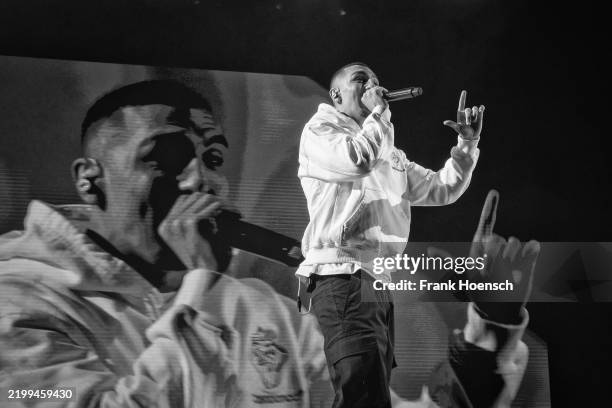 113 Morad (Spanish Rapper) Stock Photos, High-Res Pictures, and Images ...