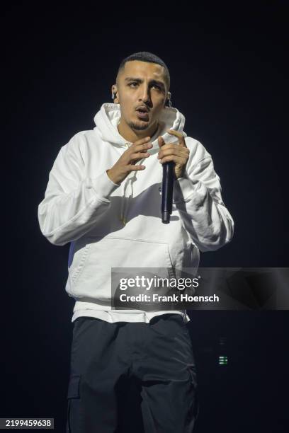113 Morad (Spanish Rapper) Stock Photos, High-Res Pictures, and Images ...
