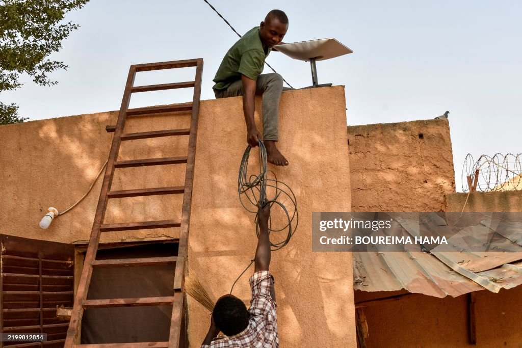 NIGER-US-ECONOMY-TELECOMMUNICATIONS