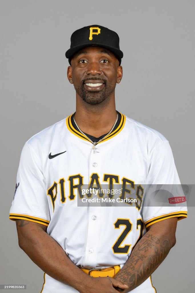 Prates R&b Andrew McCutchen of the Pittsburgh Pirates poses for a photo during ...