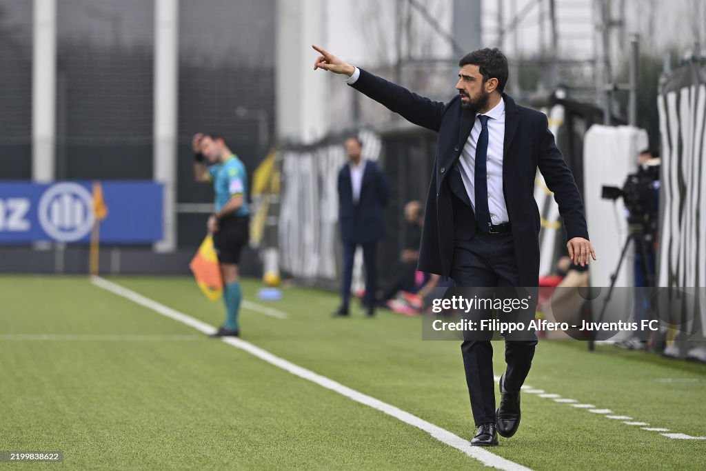 Juventus U20 v Lecce U20 - Primavera 1