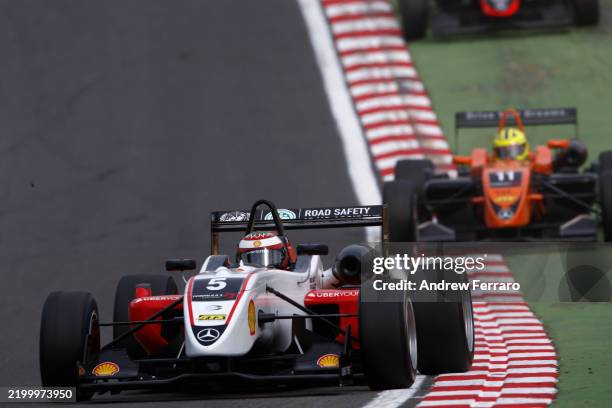 Formula Three Euro Series. Round 7. Brands Hatch, England. 6th September 2009. Basil Shaaban Action.