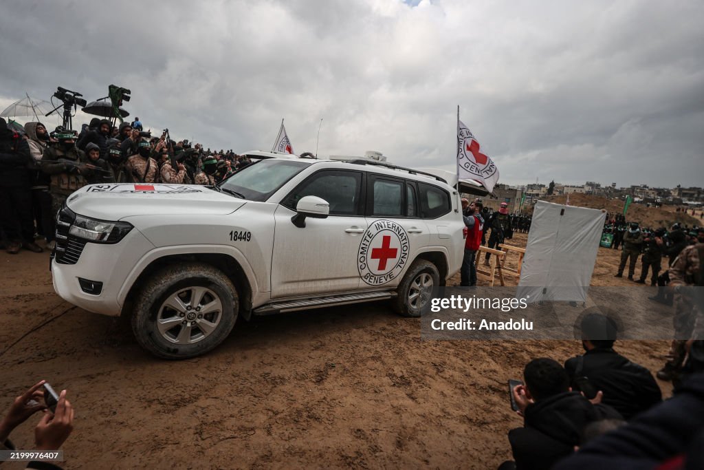 Hamas hands over bodies of 4 Israeli captives under Gaza ceasefire deal