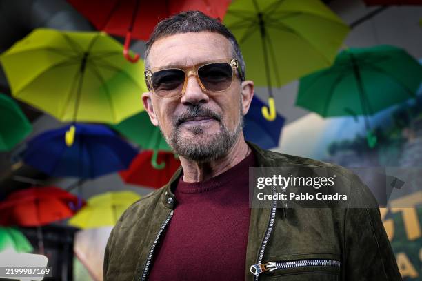 Antonio Banderas attends the "Paddington. Aventura En La Selva" premiere at Kinepolis Cinema on February 16, 2025 in Madrid, Spain.