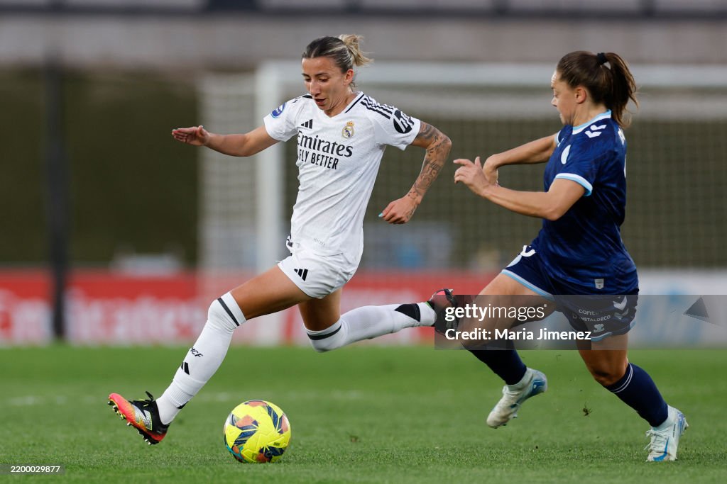 Real Madrid CF v Levante Badalona - Liga F