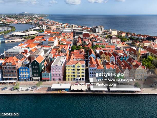 aerial view of willemstad, curaçao, caribbean - blue curacao stock pictures, royalty-free photos & images