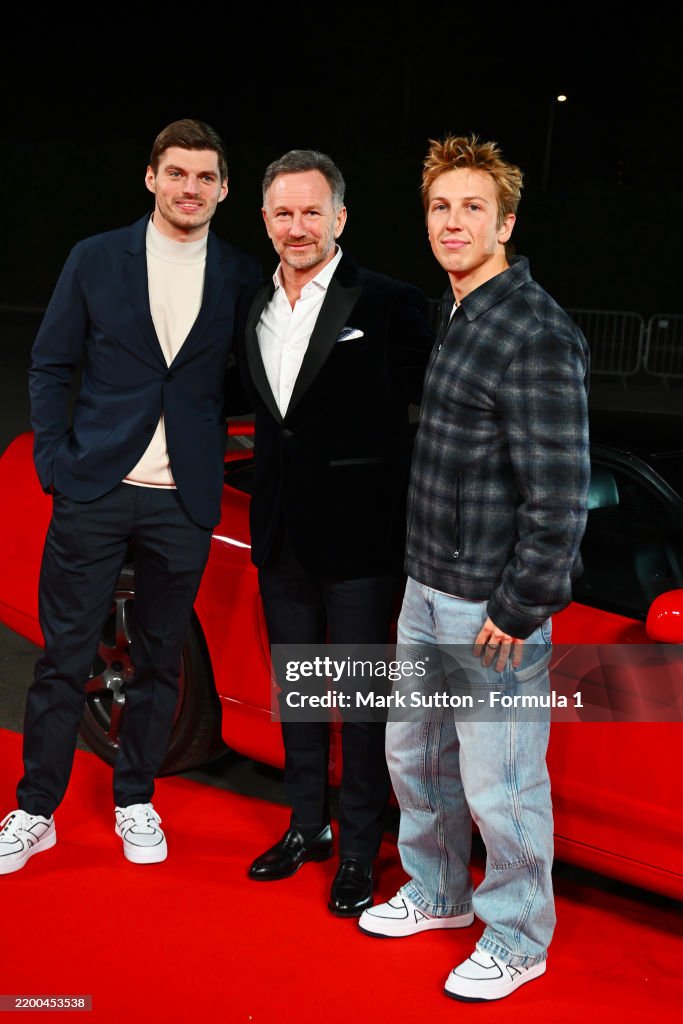 F1 75 Live - Arrivals