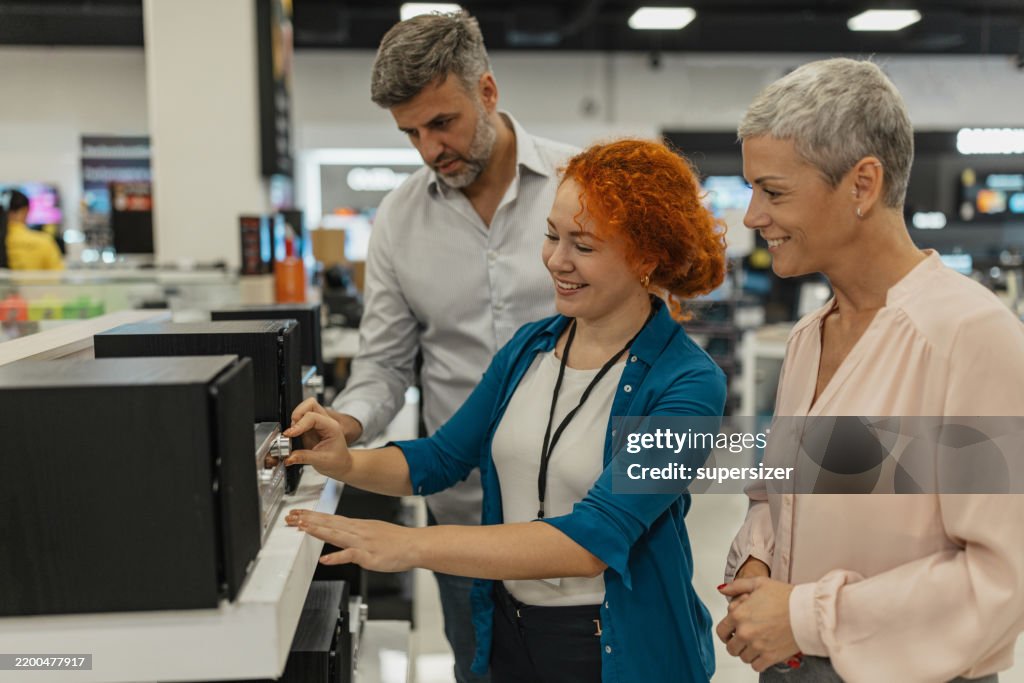 Hands-On Electronics Demonstration in a Store
