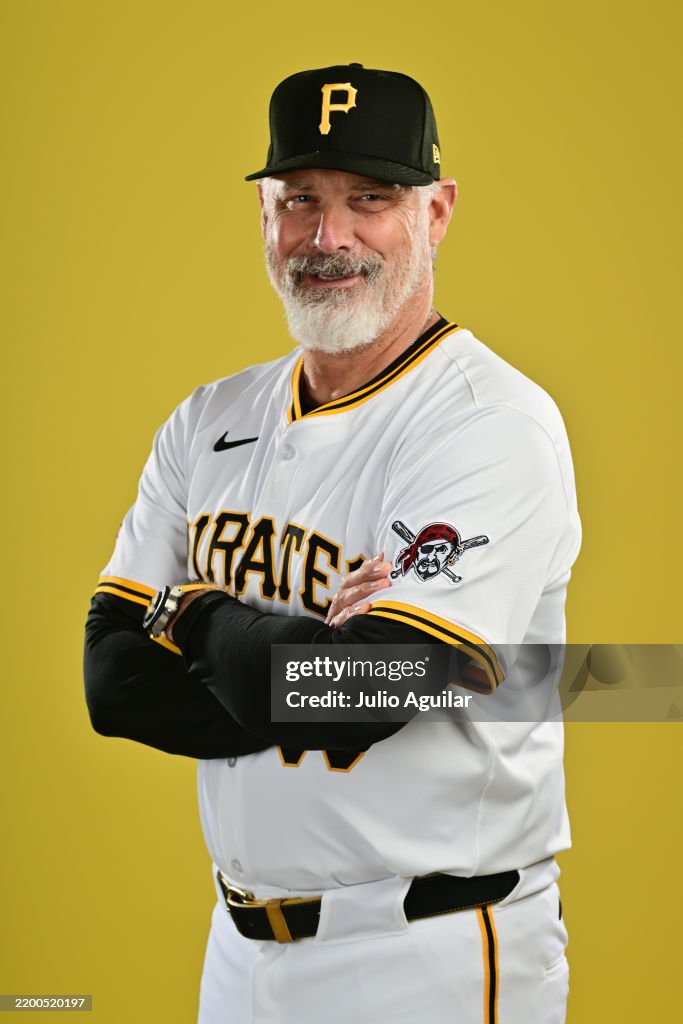 Prates R&b Manager Derek Shelton of the Pittsburgh Pirates poses for a photo ...