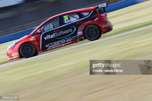 Mike Bushell Racing 132 Bushell Park Stock Photos, High-Res Pictures, and Images - Getty Images