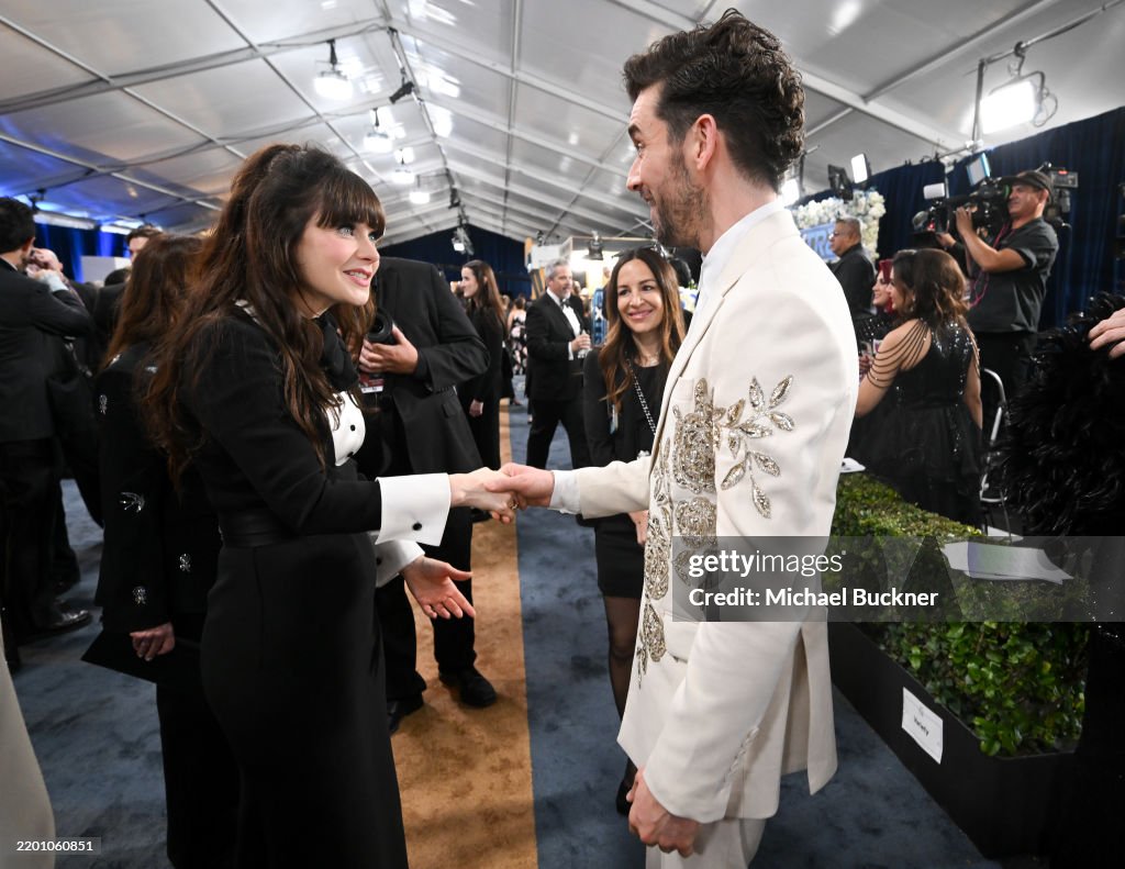 Michaelj Rye Actor Zooey Deschanel, Michael Urie at the 31st Screen Actors Guild Awards ...