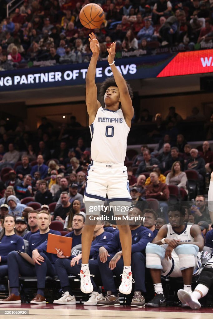 Memphis Grizzlies v Cleveland Cavaliers