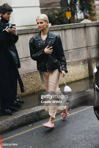 Streetstyle during London RTW Fall Fashion Week 2025 on February 24, 2025 in London, United Kingdom.