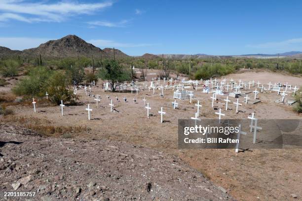 Cemetery Ridge Az 119 Arizona National Cemetery Stock Photos, High-Res Pictures, and ...