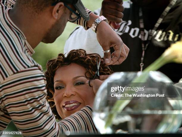 Roberta Getting 66 D Flack Stock Photos, High-Res Pictures, and Images - Getty Images