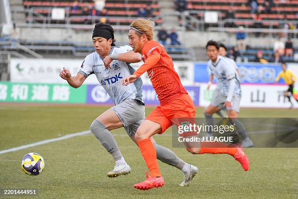 Ehime FC v Blaublitz Akita - J.LEAGUE MEIJI YASUDA J2 Ehime FC v Blaublitz Akita - J.LEAGUE MEIJI YASUDA J2