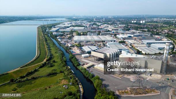 london power supply - electricity substation stock pictures, royalty-free photos & images
