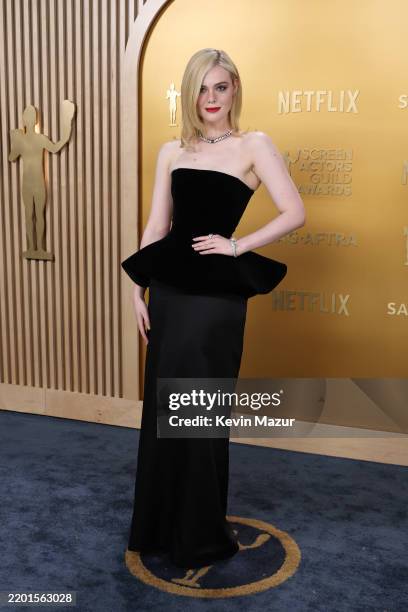 Elle Fanning attends the 31st Annual Screen Actors Guild Awards at Shrine Auditorium and Expo Hall on February 23, 2025 in Los Angeles, California.