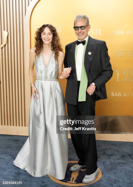 Emilie Goldblum and Jeff Goldblum attend the 31st Annual Screen Actors Guild Awards at Shrine Auditorium and Expo Hall on February 23, 2025 in Los...