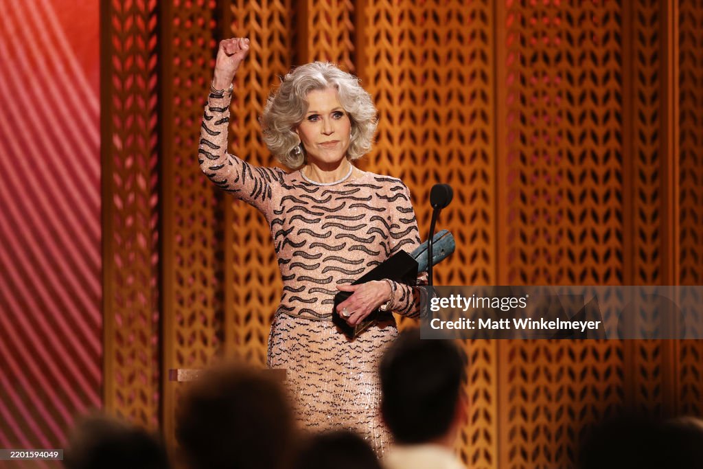 31st Annual Screen Actors Guild Awards - Show